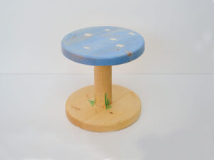 Hocker "auf Wolken" blau/weiss